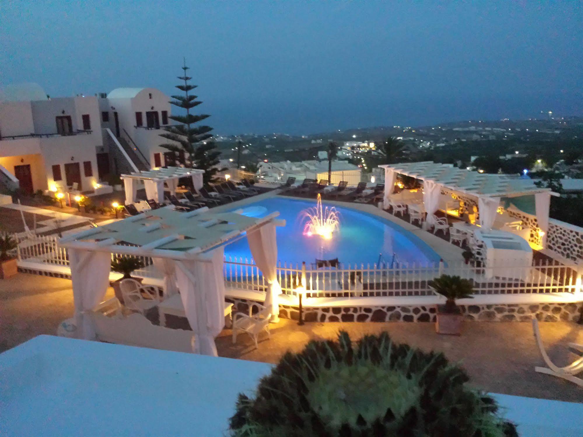 Dream Island Hotel Fira  Exteriér fotografie